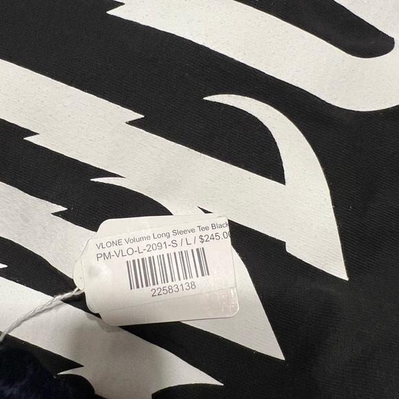 Vlone Long Sleeve Size Large - Picture 5 of 5